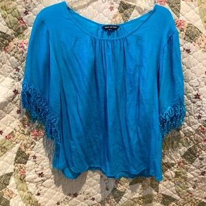 Unique spectrum turquoise top, lace fringe